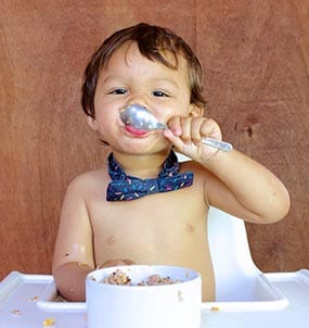 https://www.cdc.gov/breastfeeding/data/images/ifps-messy-boy_285px.jpg?_=15517