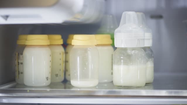 What to Do if an Infant or Child Is Mistakenly Fed Another Woman's  Expressed Breast Milk | Breastfeeding | CDC