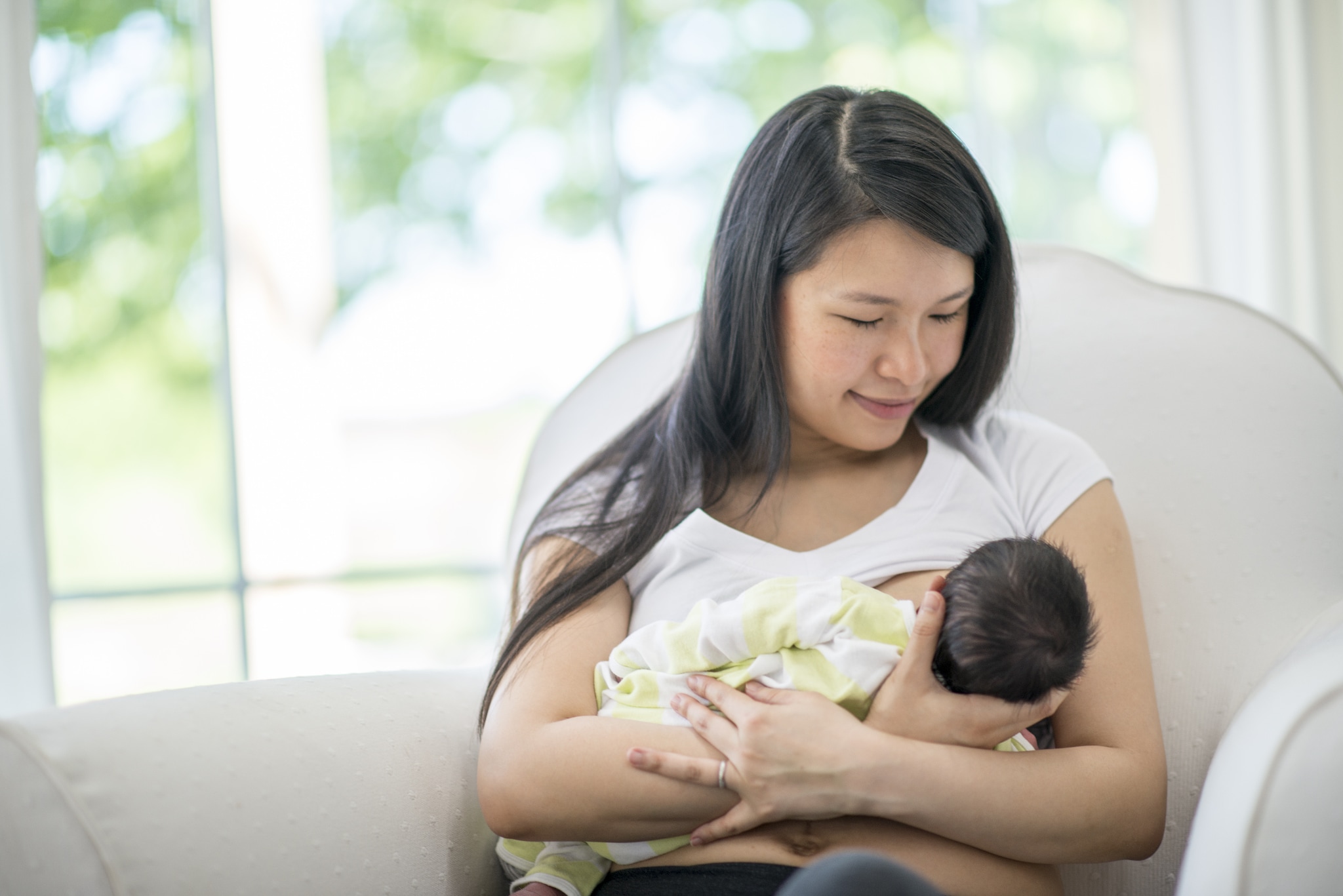 Breastfeeding 101 for Moms With Breast Implants Is breastfeeding after  breast augmentation in Scottsdale, Arizona a concern of yours? No need to  worry because women with breast implants can breastfeed. For family-oriented