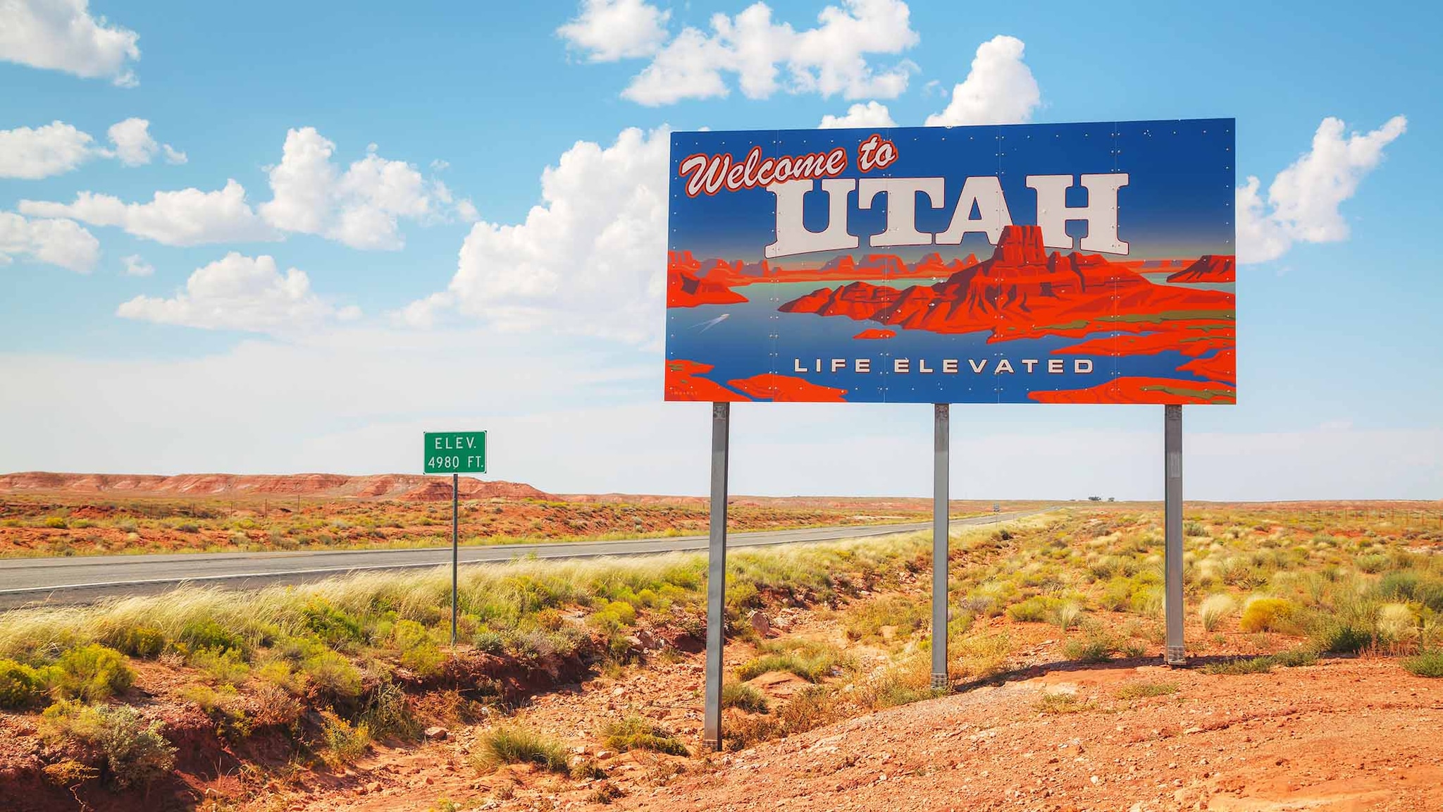 Decorative roadside sign states welcome to Utah