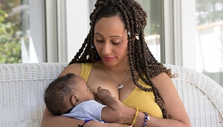 Breastfeeding Benefits Both Baby and Mom, DNPAO