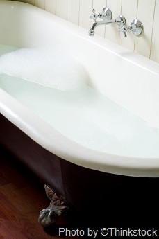 --no title-- A bathtub