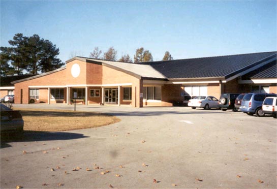 full200303a Escuela primaria donde ocurrió el incidente